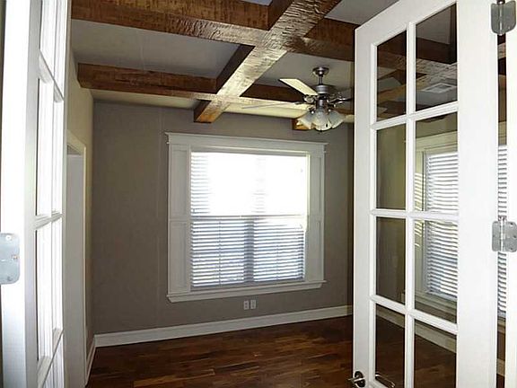 2nd image of 2806 Langmead Dr