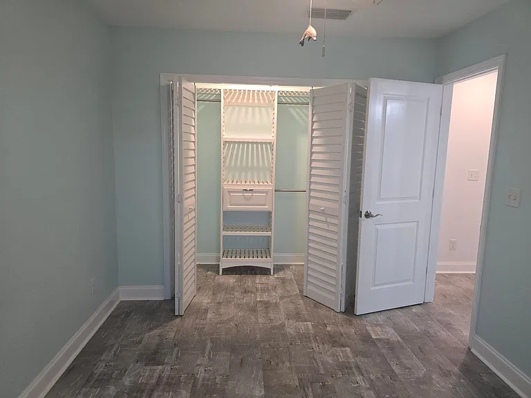 315 Bream Ave #207 — Photo 22
