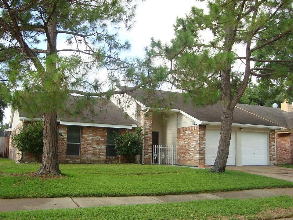 1st image of 19623 Moonhollow Dr