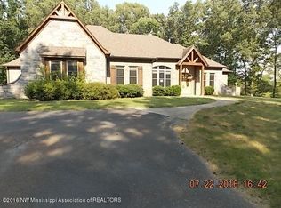 1600 Malone Rd, Nesbit, MS 38651