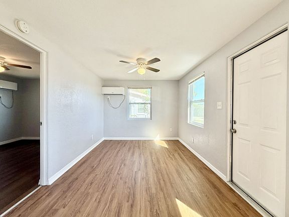5th image of 4091 58th Ave N APT C