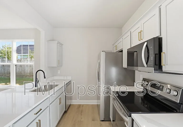 107 Virginia Ave — Photo 13