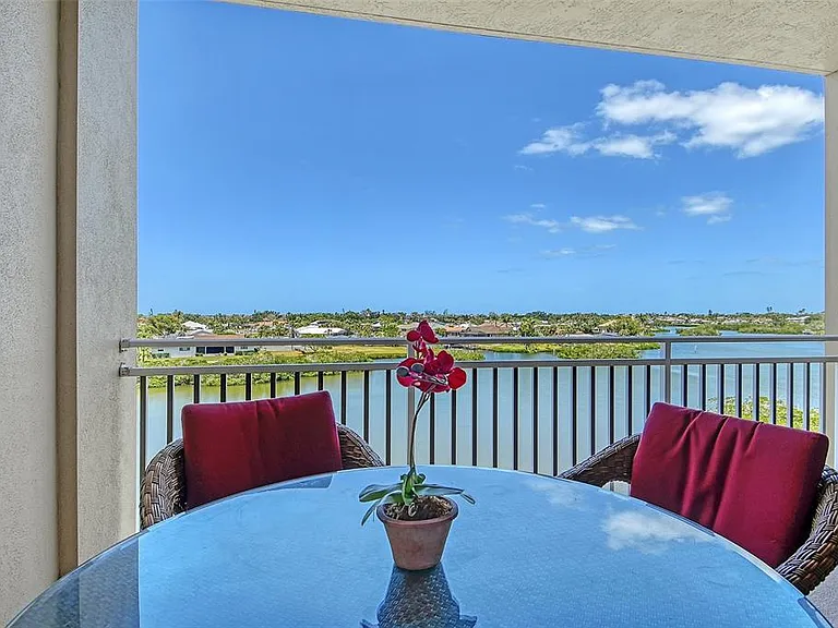 5100 Jessie Harbor Dr #504 — Photo 11