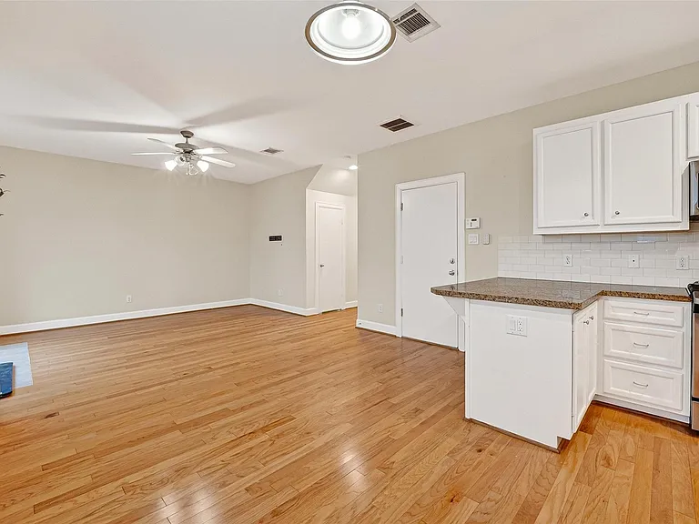 3730 Main Poplar Dr — Photo 12