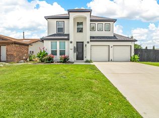 610 Parker Cir, Garland, TX 75040