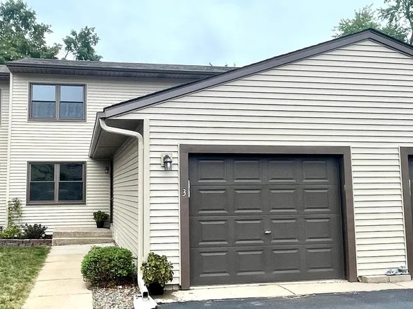 606 4th St N APT 3A, Hudson, WI 54016