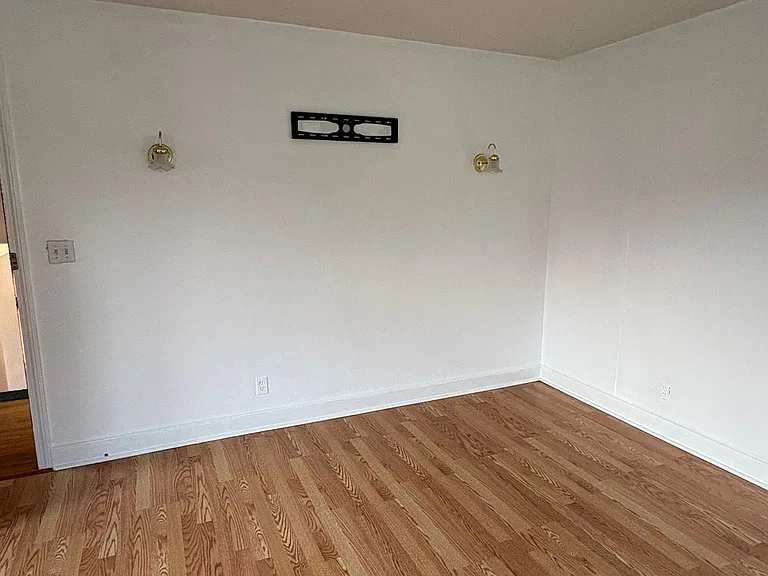 390 Kent Ave #2 — Photo 10