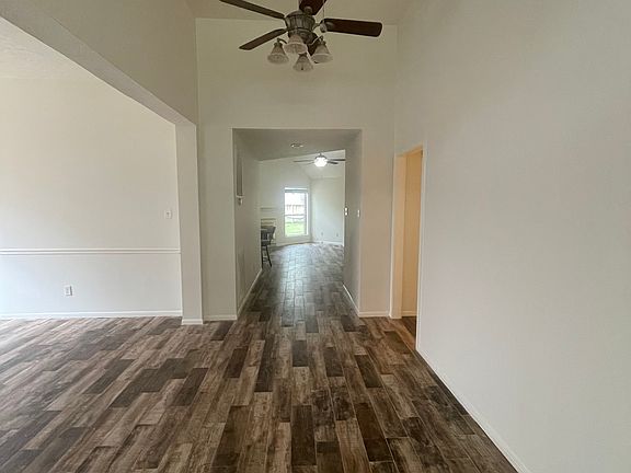 4th image of 11306 NW Yorkshire Oaks Dr