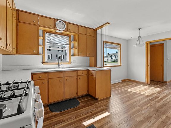 5th image of 1041 N 17th STREET
