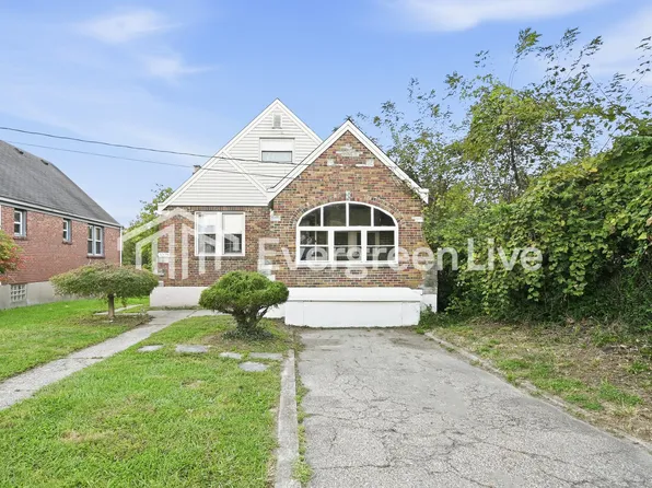 5279 Relluk Dr, Cincinnati, OH 45238