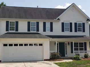 4004 Pepperbush Dr, Greensboro, NC 27405