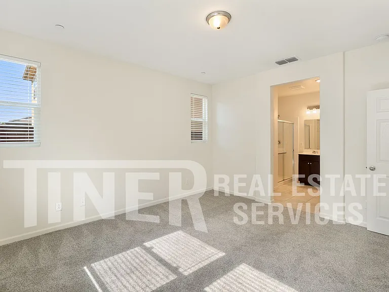 8409 Stara St — Photo 13