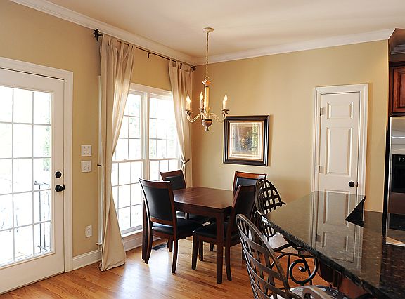 4th image of 2041 Turnberry Cir