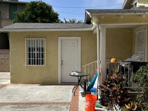 721 W 41st Dr, Los Angeles, CA 90037