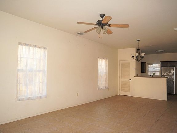 3rd image of 1007 Emerald Valley Dr #A6