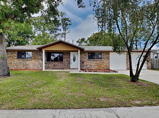 1546 Windy Oaks Dr W, Jacksonville, FL 32225