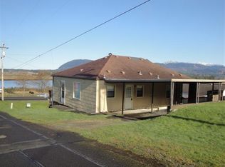 84 1st St, Wheeler, OR 97147