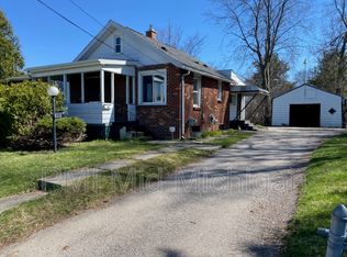 938 E York Ave, Flint, MI 48505