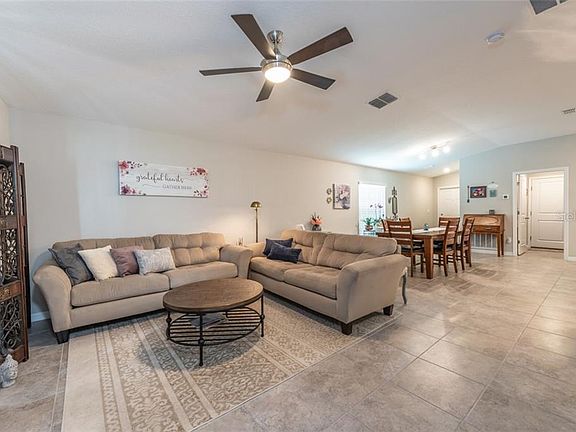 5th image of 10409 Carloway Hills Dr