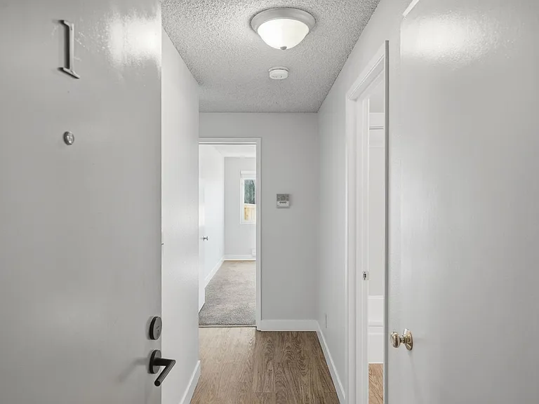 D14 Apartments — Photo 16