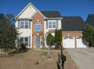 668 Oaktree Park Ct, Lawrenceville, GA 30044