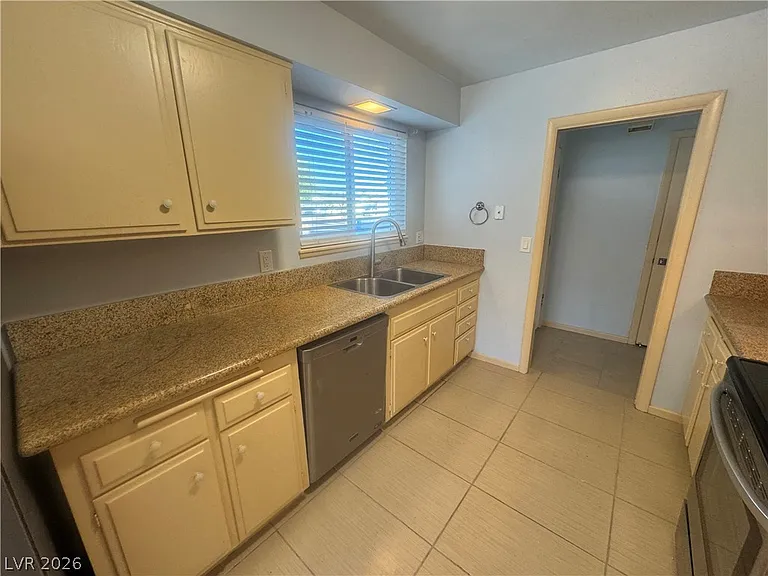 4420 Del Monte Ave #RENTAL — Photo 9