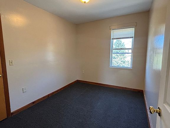 2nd image of 21 West St Floor 25-2