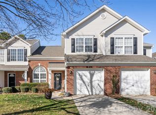 2737 Mill Valley Ct, Matthews, NC 28105