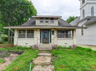 105 W Hudson St, Mazomanie, WI 53560