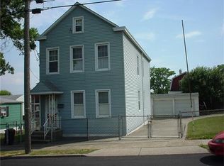 333 Grove St, Perth Amboy, NJ 08861