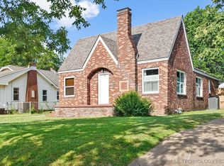 1140 S Gary Pl, Tulsa, OK 74104