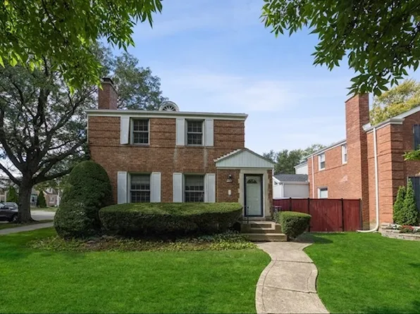 (undisclosed Address), Chicago, IL 60656