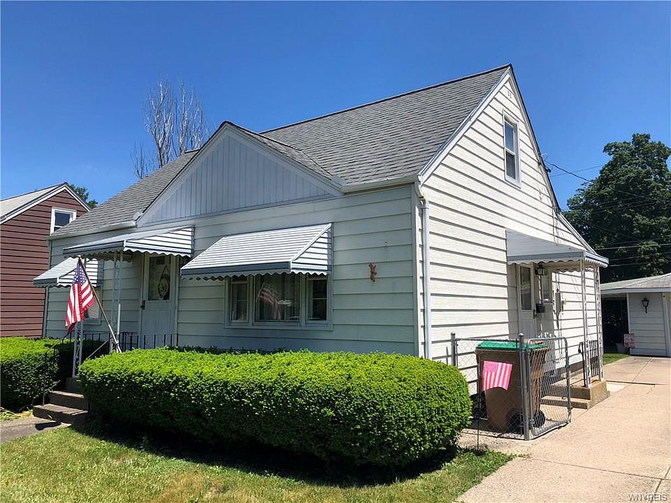 1st image of 83 Carol Dr