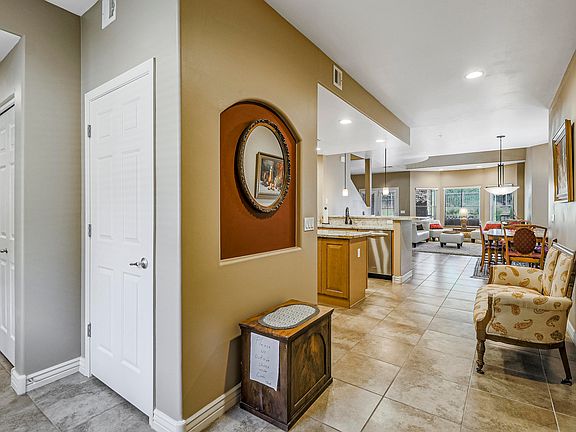 4th image of 5350 E Deer Valley Dr Unit 1278