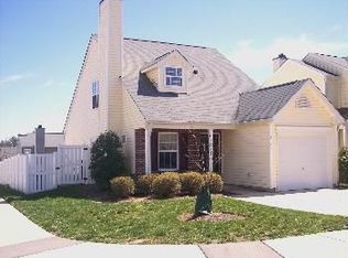 8144 Wesley Farm Dr, Raleigh, NC 27616