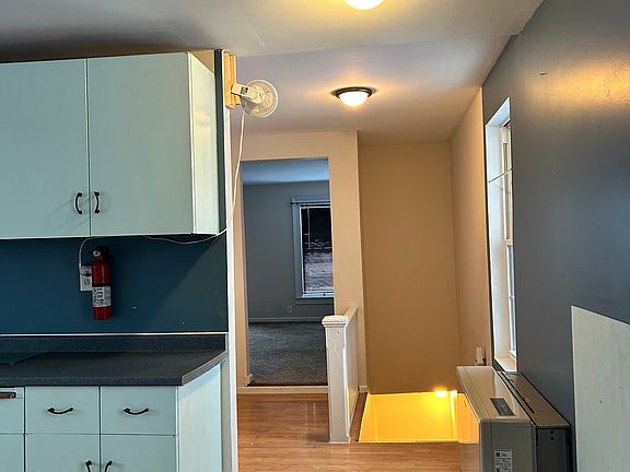 5th image of 21 Charlotte Ave #2