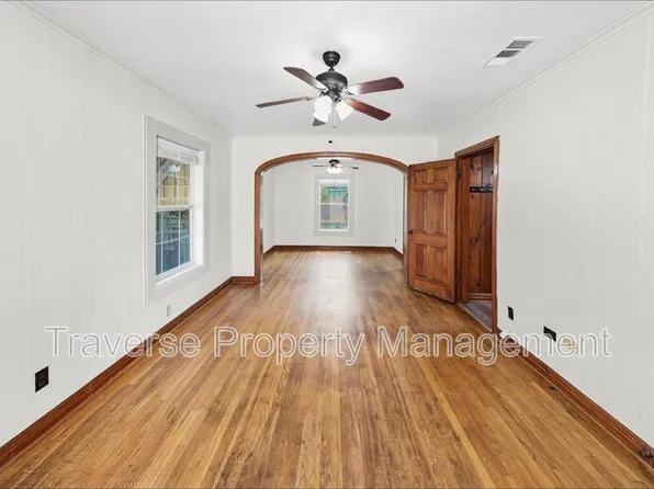 3624 Frazier Ave, Fort Worth, TX 76110
