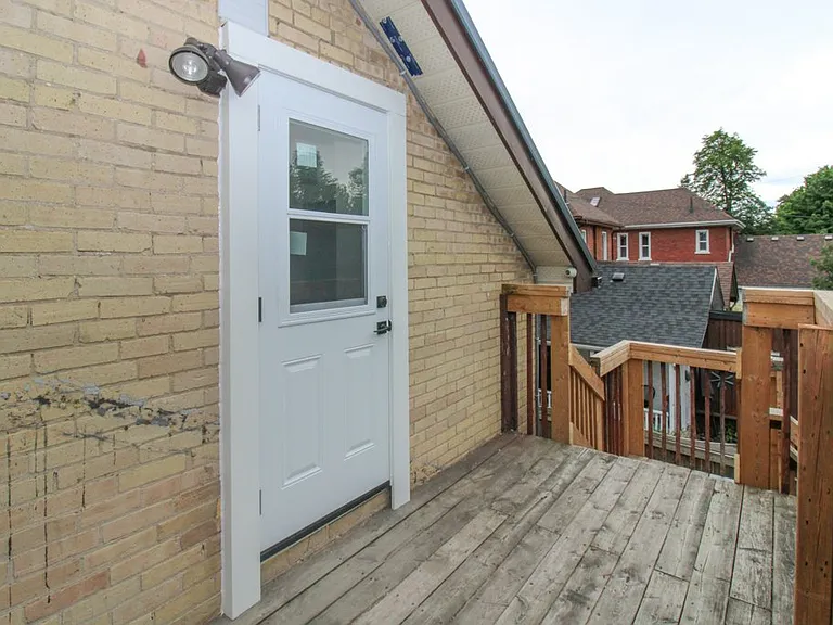 468 Bolivar St #A — Photo 4