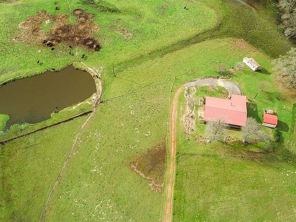 2nd image of 2513 County Road 2924