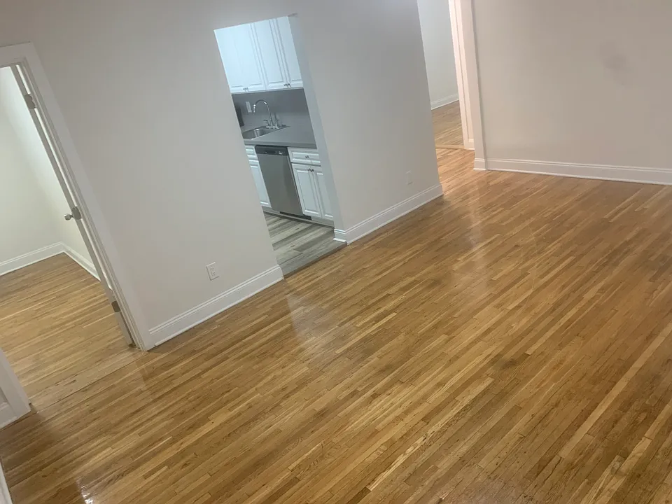 224th St