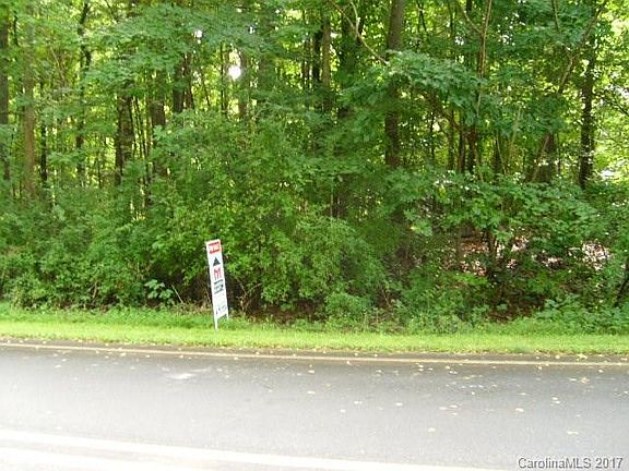 2nd image of 7416 Cedarbrook Dr