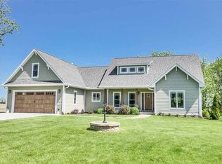 1126 S Eden Rd, Hanna City, IL 61536