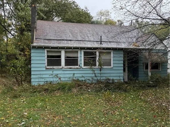 4262 Pembrook Rd, Youngstown, OH 44515