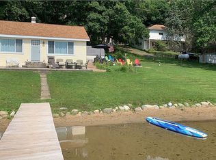 43 Hillcrest Rd, Bloomingdale, MI 49026