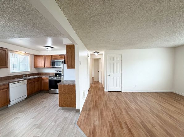 1712-1722 Lewis River Dr #1712B
