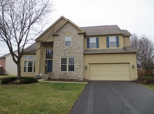 413 Village Ridge Ct, Powell, OH 43065