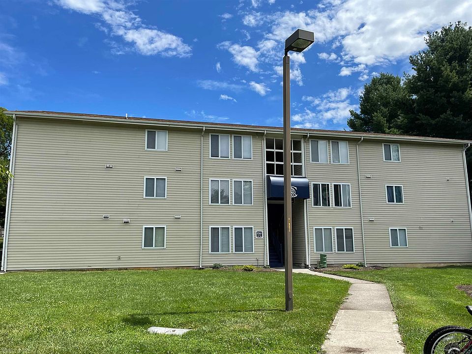 1st image of 1780 Liberty Ln