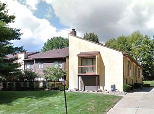 651 Hampton Ridge Dr, Akron, OH 44313