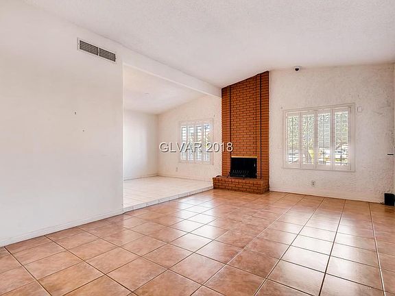 4th image of 4660 White Rock Dr