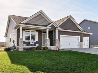 624 SE 14th St, Grimes, IA 50111